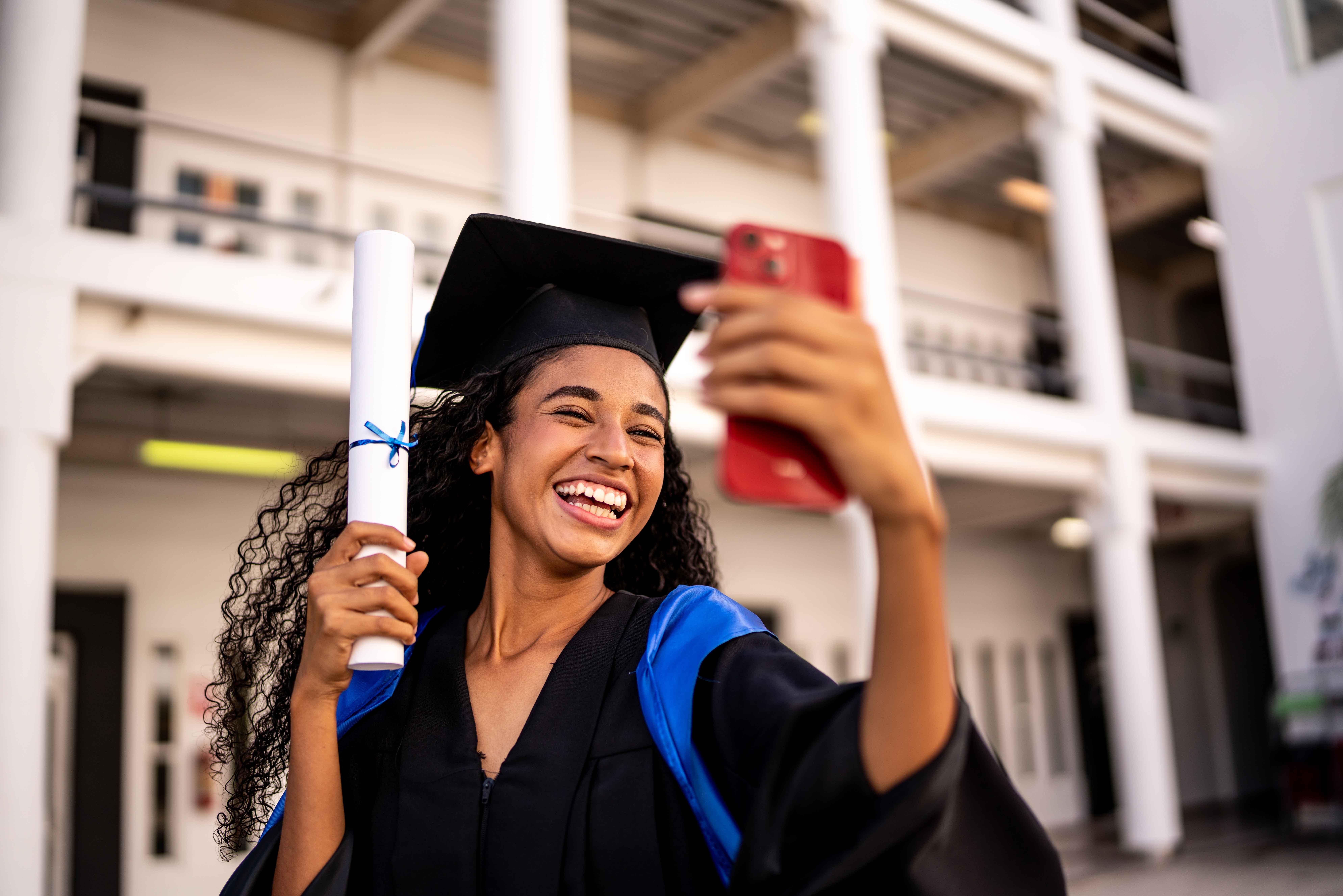 Dick Hannah Scholarship